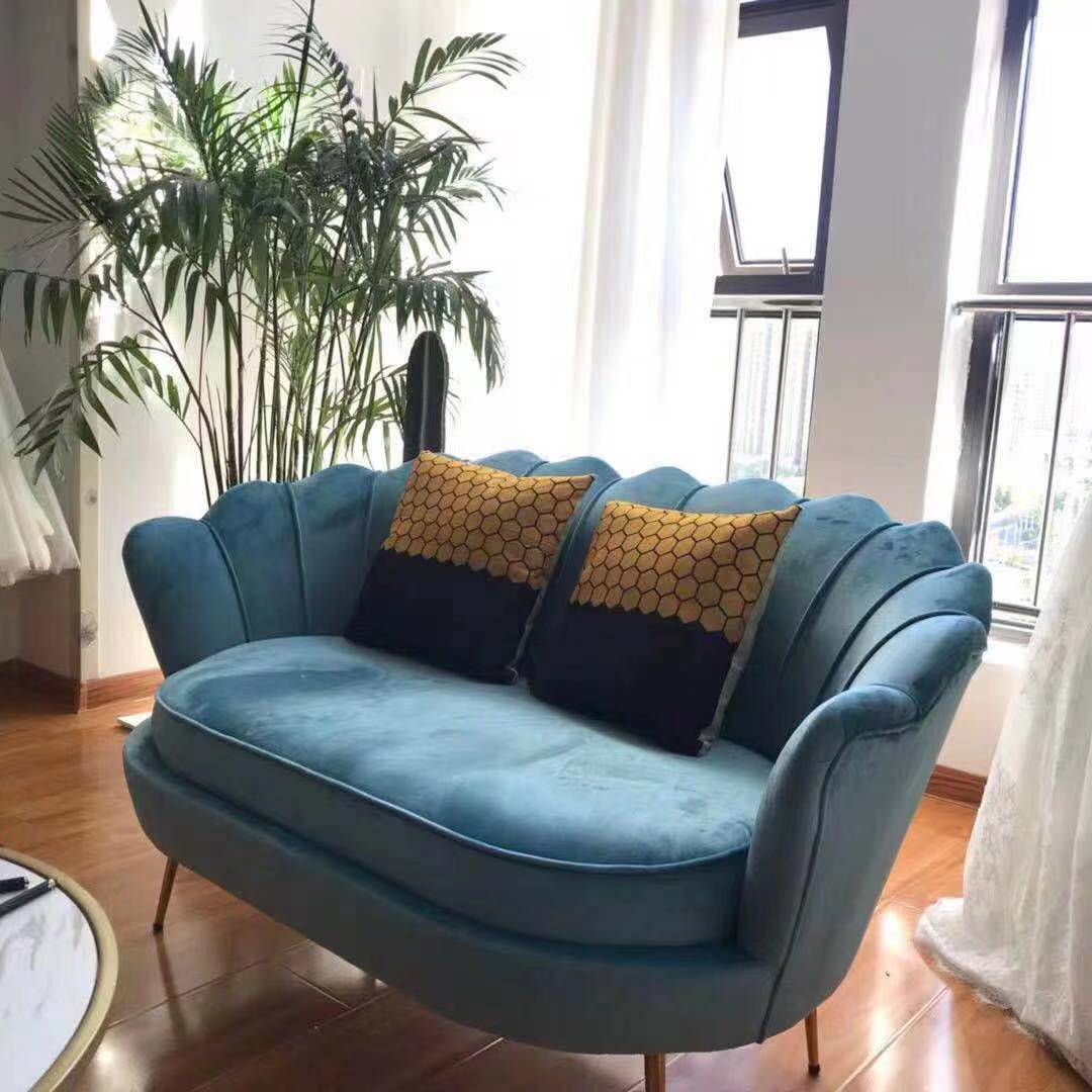 Bank in eigen kleur of design | Russle